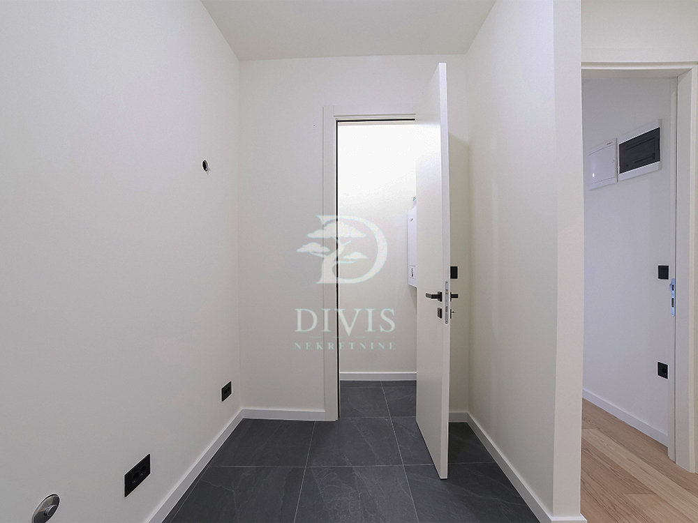 Slika 2 - Bulevar despota Stefana, Trosoban stan na prodaju, 70m2, 349.000€